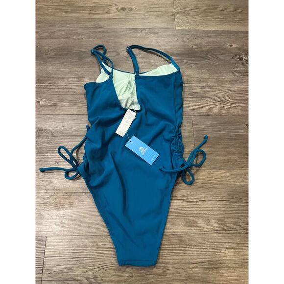 NWT Ruched Drawstring One-Piece Swimsuit - Picture 3 of 5